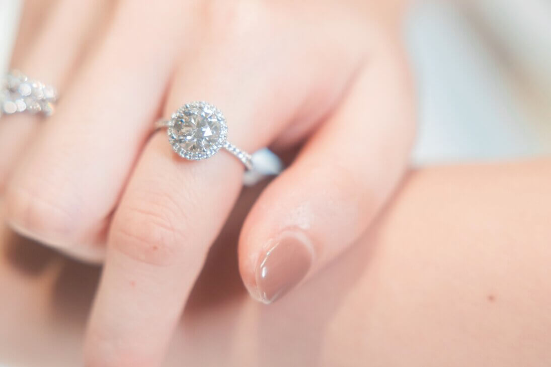 培育鑽石品牌推薦JOY COLORi未來鑽石，月光戀人溫柔閃耀歷久彌新