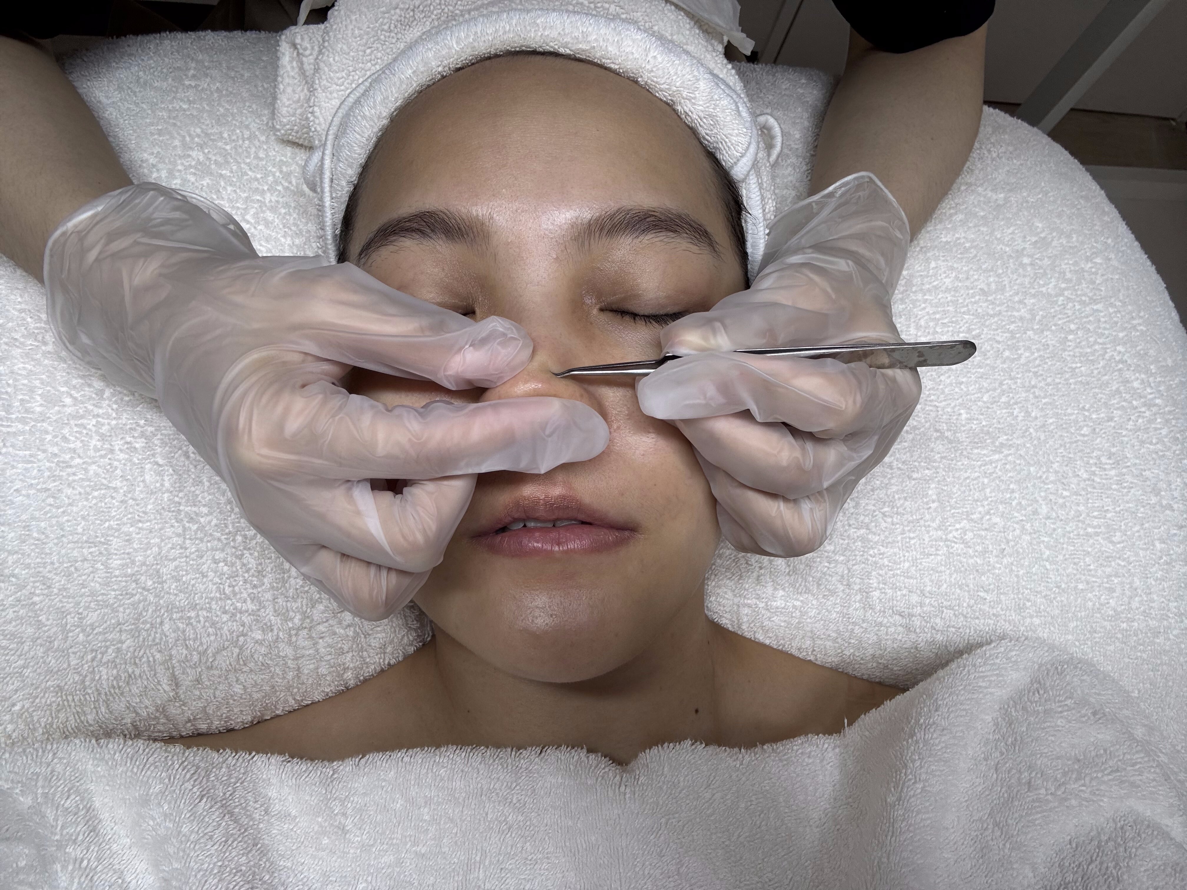 Dcard台北做臉推薦|信義區悅妍SPA。3D水潤肌啟動保養課程