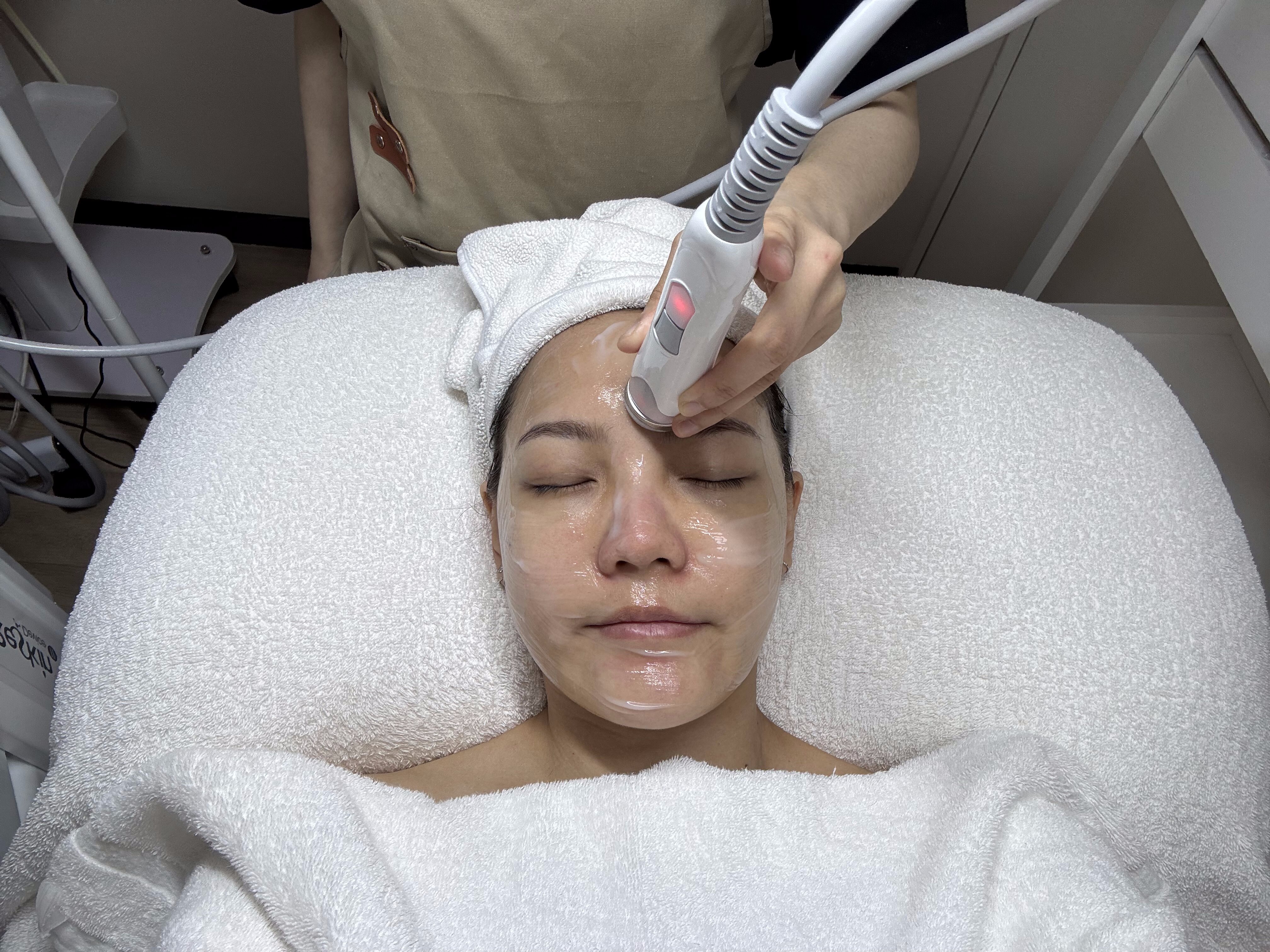 Dcard台北做臉推薦|信義區悅妍SPA。3D水潤肌啟動保養課程