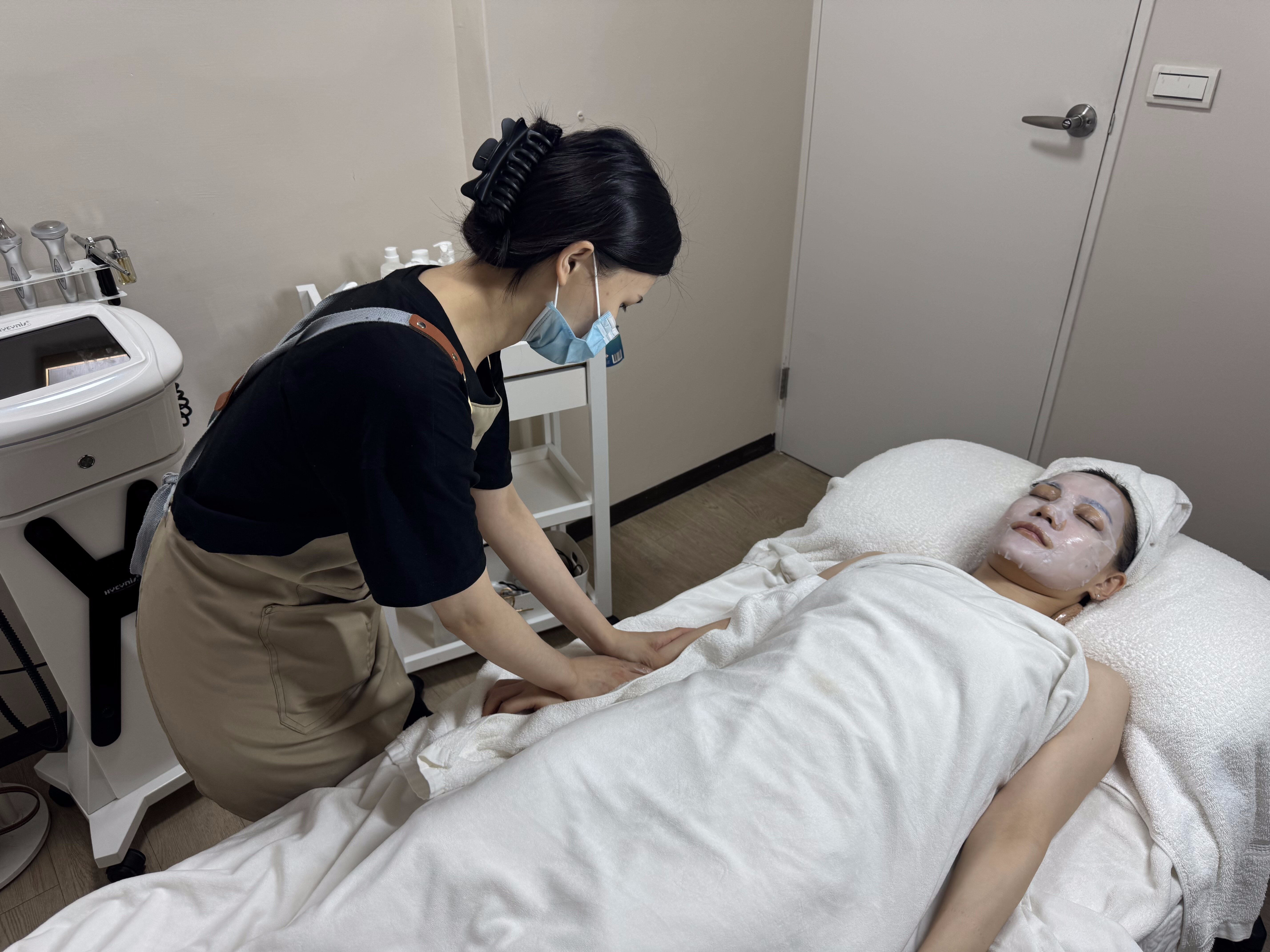 Dcard台北做臉推薦|信義區悅妍SPA。3D水潤肌啟動保養課程