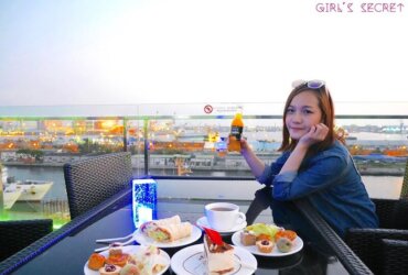高雄夜景/景觀餐廳|璀璨星空sky bar |＄299高雄港口無敵海景點心吃到飽